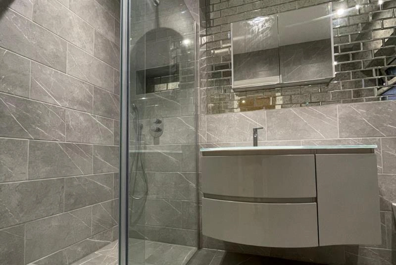 wetroom.